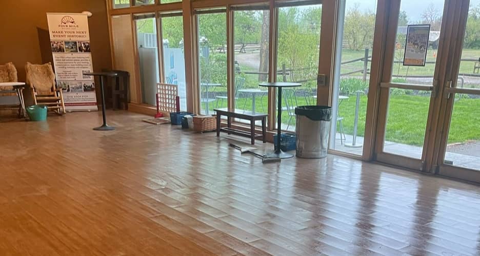 img - floor and glass doors