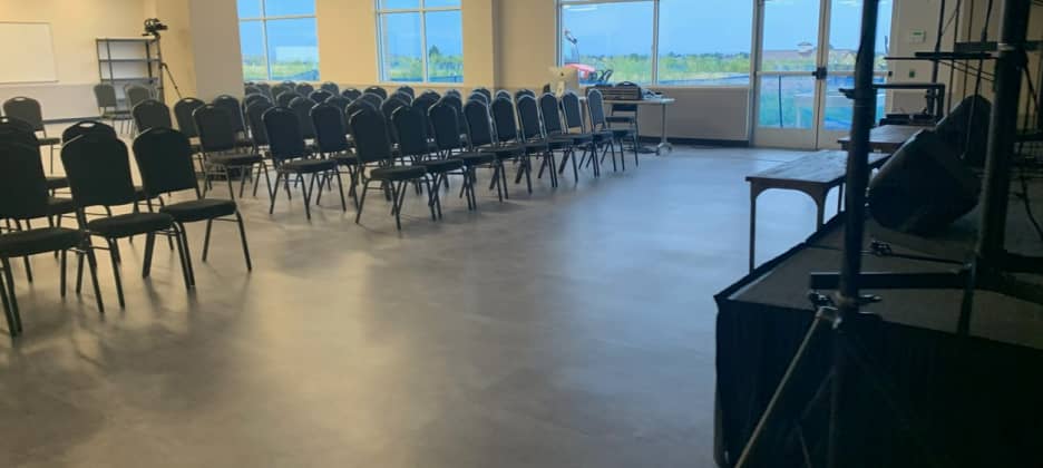 img - partial-view-cleaner-washing-floor-cart-buckets